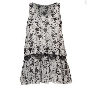 Cabi Everything Top size small. Like new.